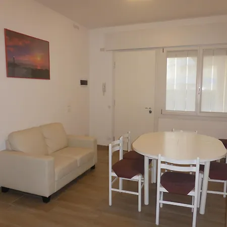 Marina 3 2 Bagni Solo Per Famiglie Piazza Nember Lägenhet *