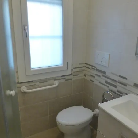 アパート Marina 3 2 Bagni Solo Per Famiglie Piazza Nember リド・ディ・イエゾロ