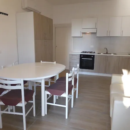 Marina 3 2 Bagni Solo Per Famiglie Piazza Nember Lido di Jesolo