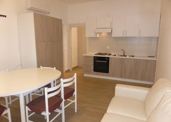Appartement Quadrilocale Zona Piazza Nember *